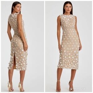 See Clip 😍New ▶️ Mac Duggal ◀️ Floral Applique Sleeveless Midi Dress Ivory Nude